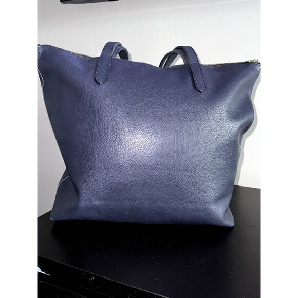 CUYANA Pebble Navy Leather Handbag TOTE Satchel Shoulder Strap - Picture 3 of 7